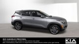 Used 2022 Kia Seltos LX image 2