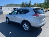 Used 2016 Nissan Rogue SV w/ SV Moonroof Package image 5