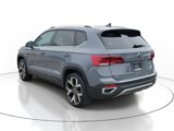 Used 2022 Volkswagen Taos SEL w/ Panoramic Sunroof Package image 3