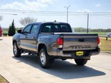 Used 2018 Toyota Tacoma SR image 4