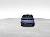 New 2025 Volkswagen Taos SE image 4