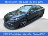 Used 2022 Toyota Camry SE image 3