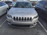 Used 2019 Jeep Cherokee Latitude w/ Popular Appearance Group image 2