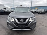 Used 2017 Nissan Rogue SV w/ SV Premium Package image 2