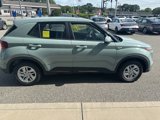 New 2025 Hyundai Venue SE image 5