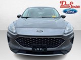 Used 2022 Ford Escape SE image 2