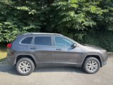 Used 2016 Jeep Cherokee Latitude image 2