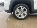 Used 2019 Jeep Renegade Latitude w/ Cold Weather Group image 4