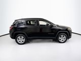Used 2022 Jeep Compass Latitude w/ Convenience Group image 4