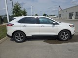 Used 2019 Ford Edge SEL w/ Equipment Group 201A image 2