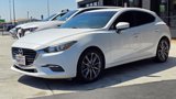 Used 2018 MAZDA MAZDA3 Touring image 4