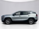 Used 2024 GMC Terrain SLT w/ Infotainment Package II image 2