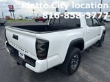 Used 2020 Toyota Tacoma TRD Off-Road image 5