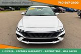 Used 2024 Hyundai Elantra SEL image 3