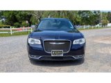 Used 2015 Chrysler 300 C image 2
