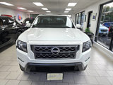 Used 2022 Nissan Frontier SV image 2