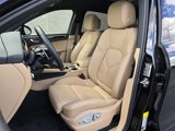 Used 2024 Porsche Macan image 5