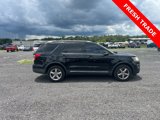 Used 2016 Ford Explorer XLT w/ Equipment Group 201A image 5