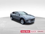 New 2025 Buick Envista Preferred image 2