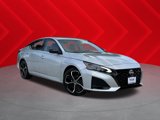 Used 2023 Nissan Altima 2.5 SR image 1