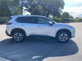 Used 2023 Nissan Rogue SV image 2
