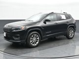 Used 2019 Jeep Cherokee Latitude Plus image 2
