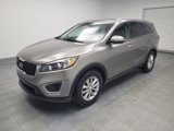 Used 2017 Kia Sorento LX w/ LX Convenience Package image 2