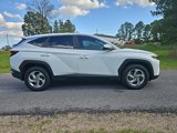 Used 2023 Hyundai Tucson SE image 4