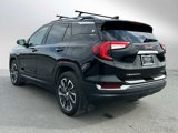 Used 2022 GMC Terrain SLT w/ Infotainment Package II image 3