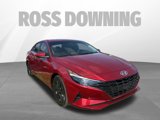 Used 2023 Hyundai Elantra SEL image 3