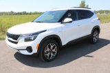 Used 2022 Kia Seltos EX image 3