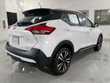 Used 2019 Nissan Kicks SR image 3