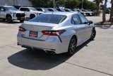 Used 2023 Toyota Camry SE image 2