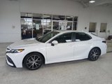 Used 2023 Toyota Camry SE image 5