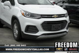 Used 2020 Chevrolet Trax LT w/ LT Convenience Package image 4