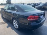 Used 2014 Volkswagen Passat 1.8T SE image 2