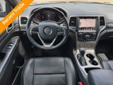 Used 2017 Jeep Grand Cherokee Overland image 2