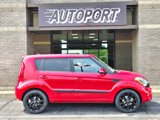 Used 2012 Kia Soul ! w/ Premium Pkg image 2