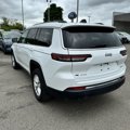 Used 2022 Jeep Grand Cherokee L Laredo w/ Luxury Tech Group I image 4