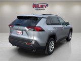 Used 2019 Toyota RAV4 LE image 5