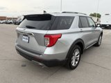 Used 2022 Ford Explorer Limited image 3