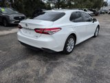 Used 2019 Toyota Camry LE image 3