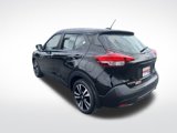 Used 2020 Nissan Kicks SV image 3