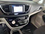 Used 2023 Chrysler Voyager LX image 4