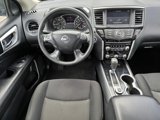 Used 2020 Nissan Pathfinder S image 4