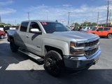 Used 2018 Chevrolet Silverado 1500 LT w/ Texas Edition image 4