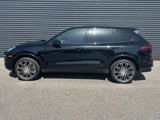 Used 2018 Porsche Cayenne Platinum Edition image 2