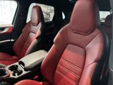 Used 2024 Porsche Cayenne image 5