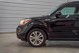 Used 2016 Kia Soul + image 6