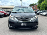 Used 2014 Toyota Sienna XLE image 3